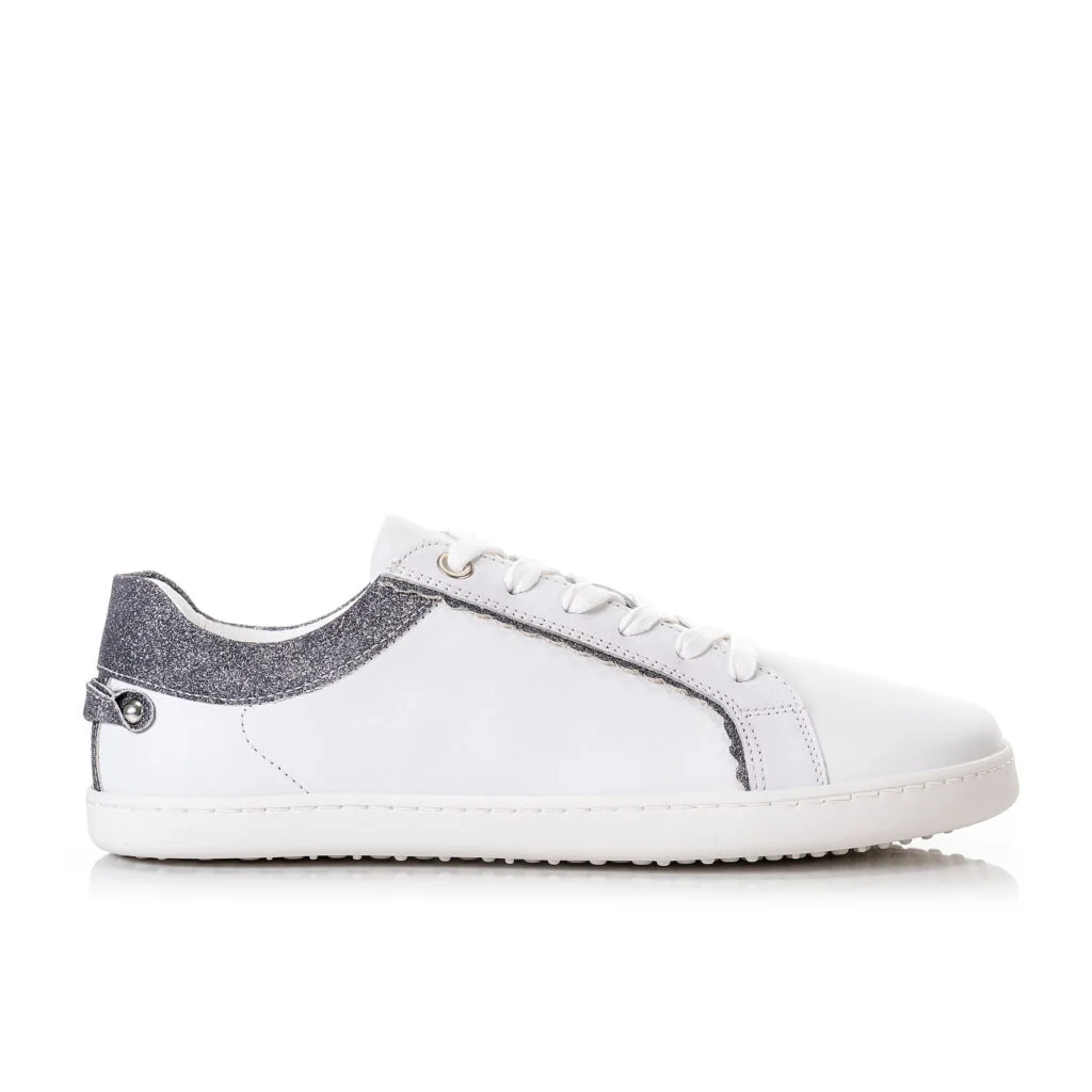 Shapen Feelin Chic White Glitter