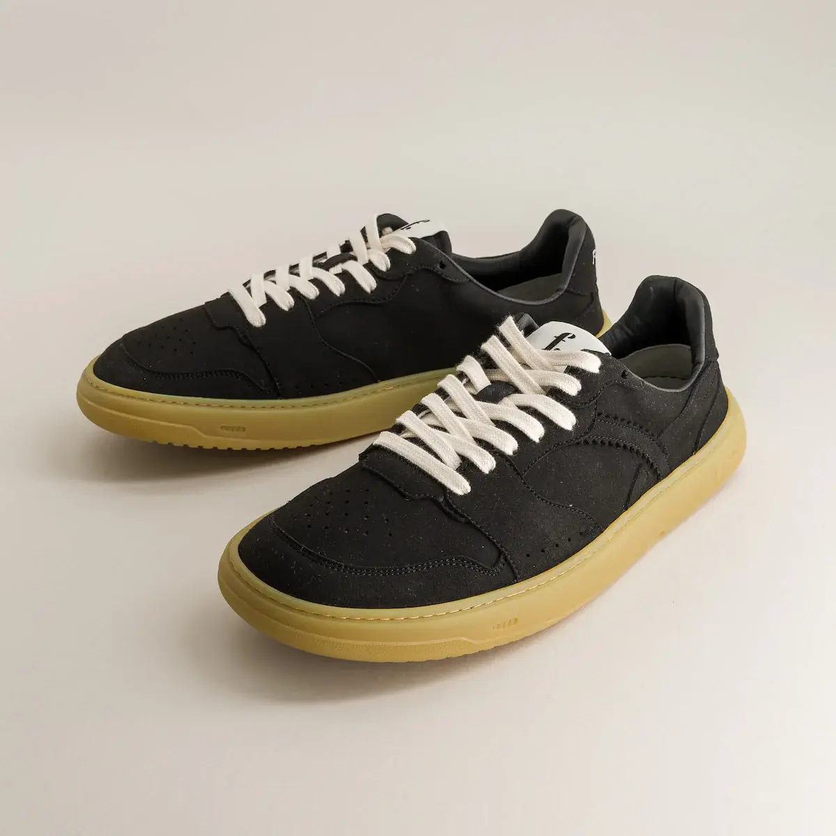 Mango - Black & Gum - Image 3